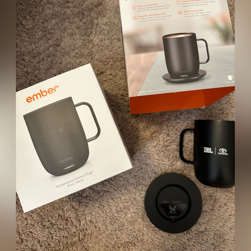 EMBER MUG WARMER - NEVER USED